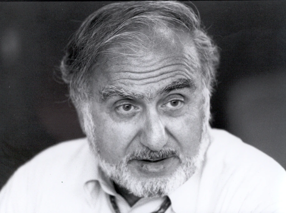 Portrait photo of Nicolas George Hayek